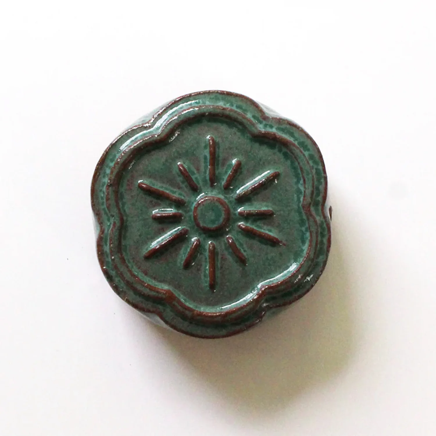 Cohana Magnetic Needle Rest - Image 7