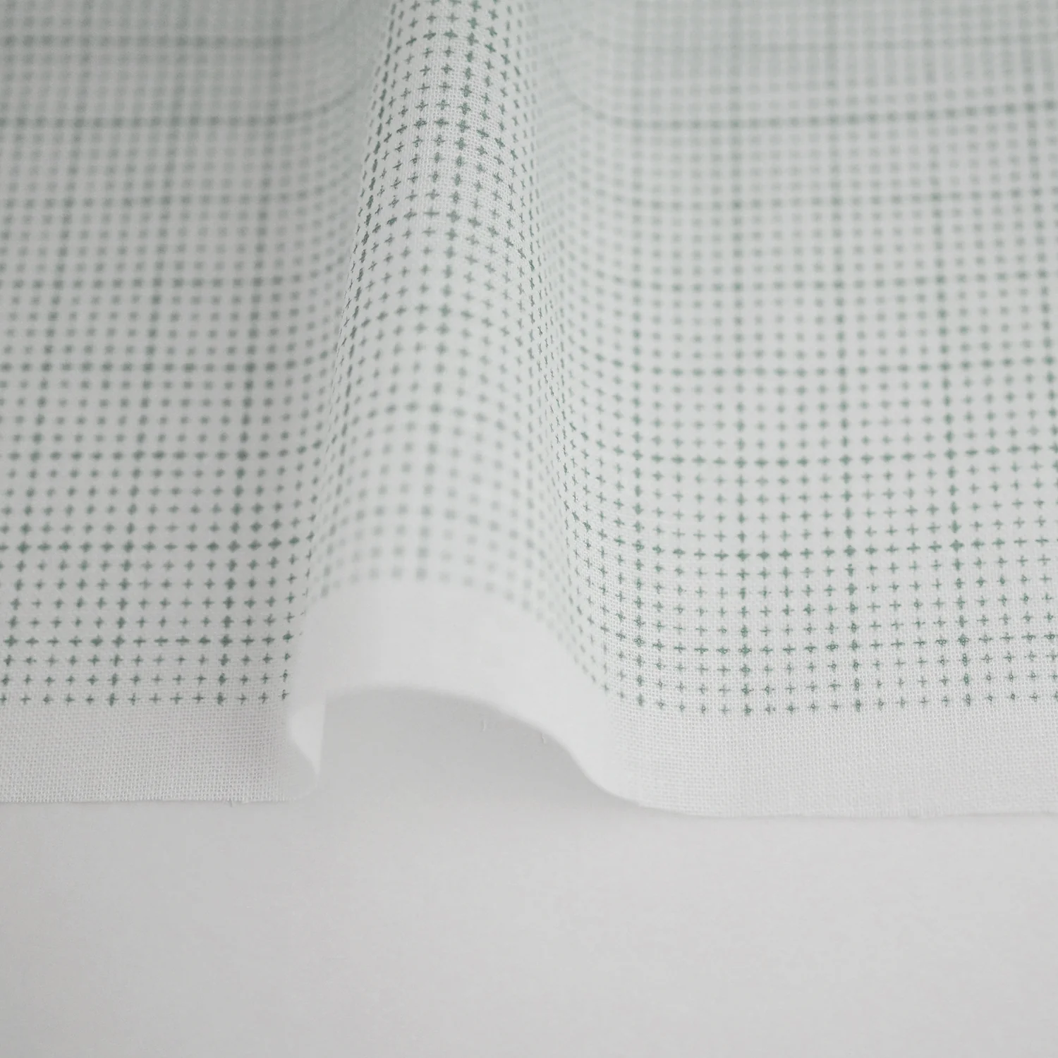 Daruma Sashiko Cloth Grid Type - Image 4