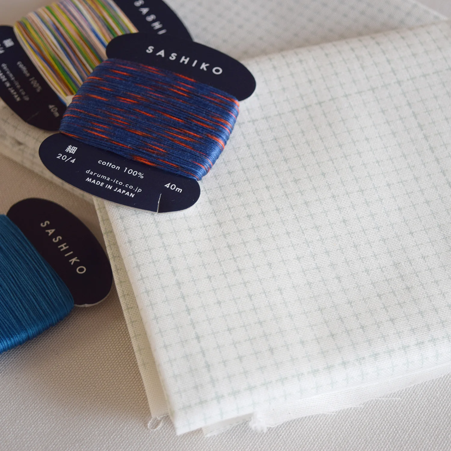 Daruma Sashiko Cloth Grid Type - Image 9