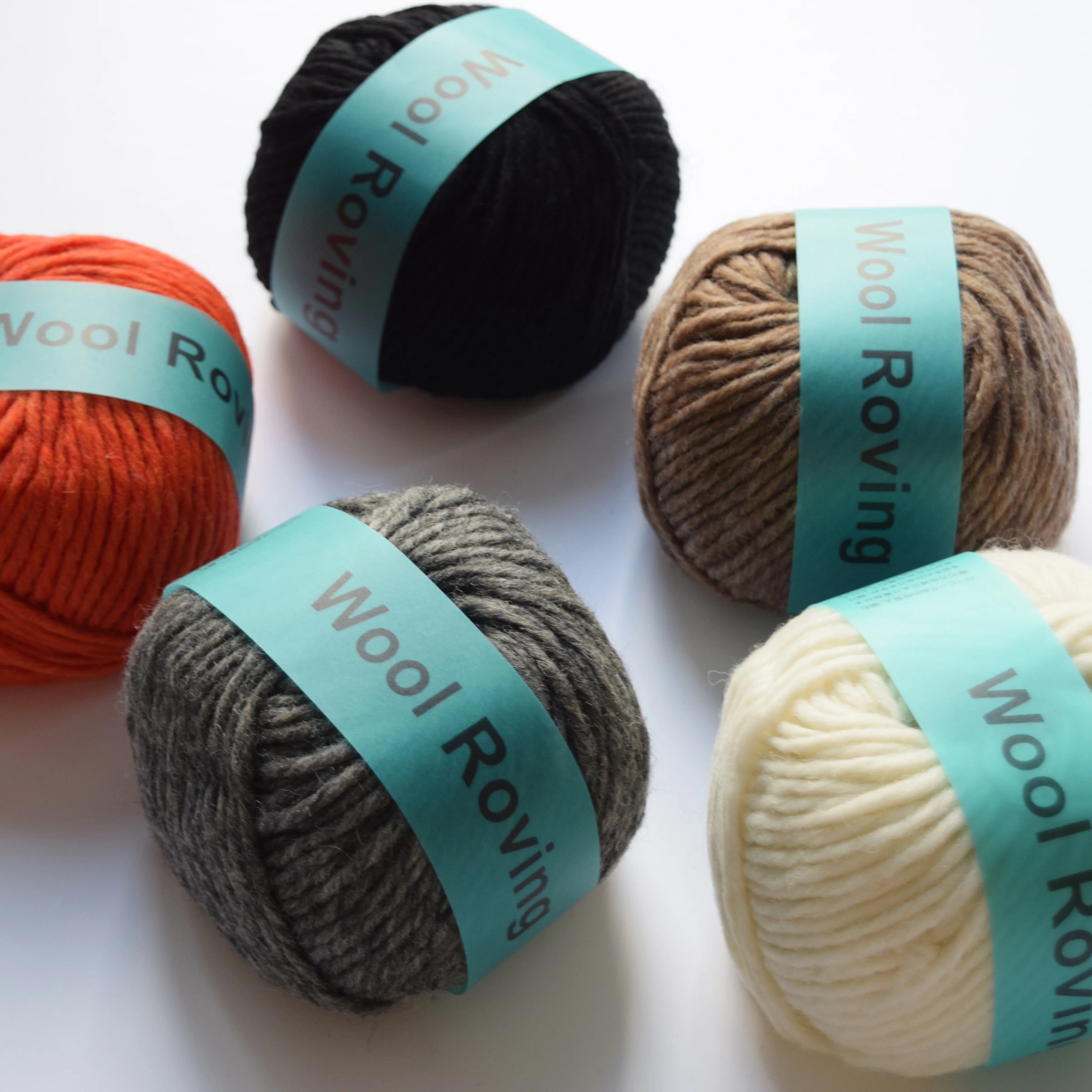 Daruma Wool Roving Yarn - Image 2