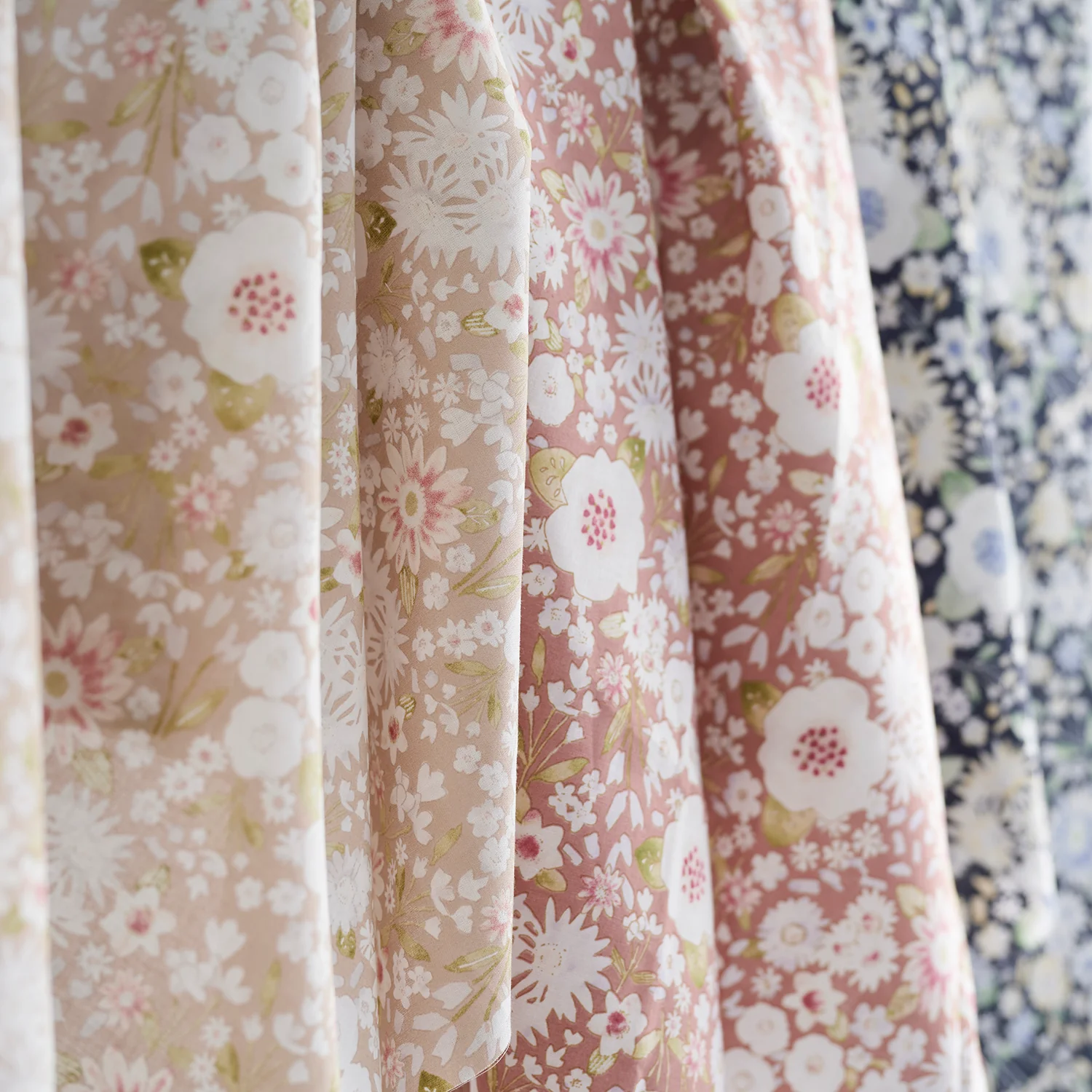 Flownny Vintage Floral Cotton Lawn - Light Beige NFA-1050-52 - Image 5