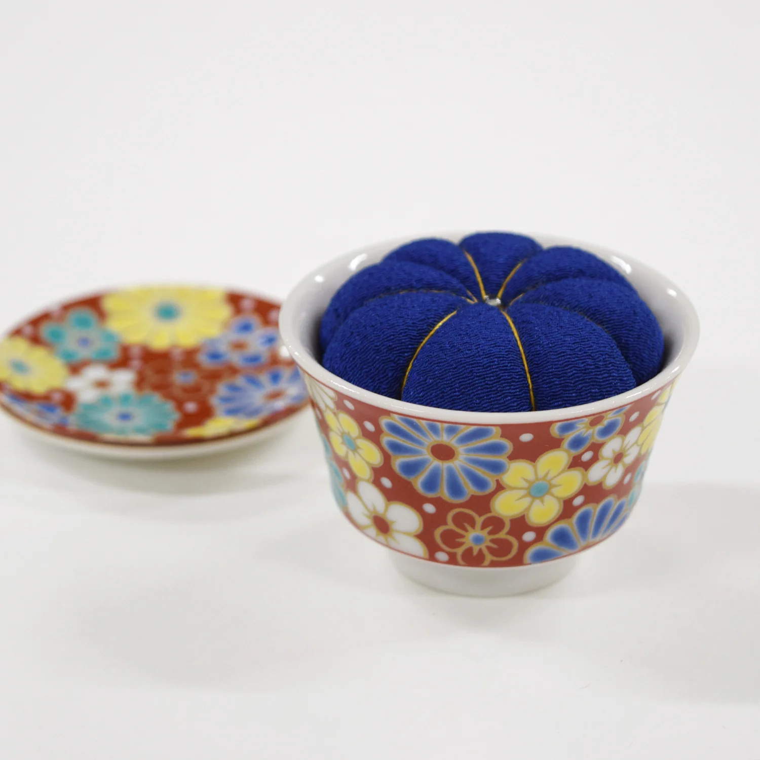 Hiro Kutani Pincushion Set - Image 12