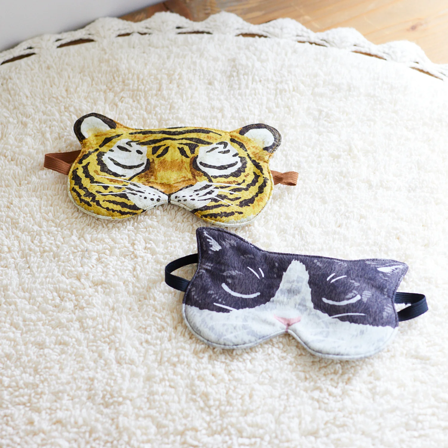 Home Deco Round Cat Friends Sheeting YGA-76050-1 - Image 6