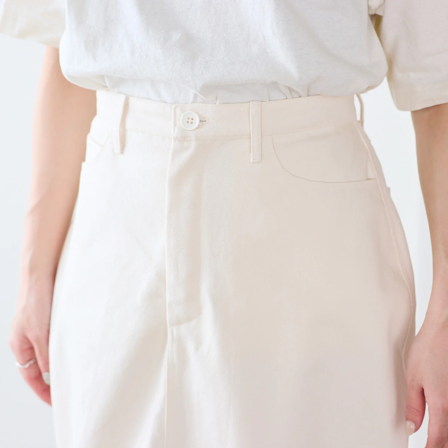 Japanese Denim 100% Cotton 10oz - White - Image 5