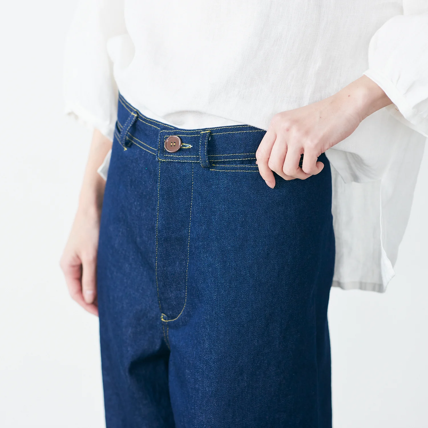 Japanese Denim 100% Cotton 10oz - White - Image 8