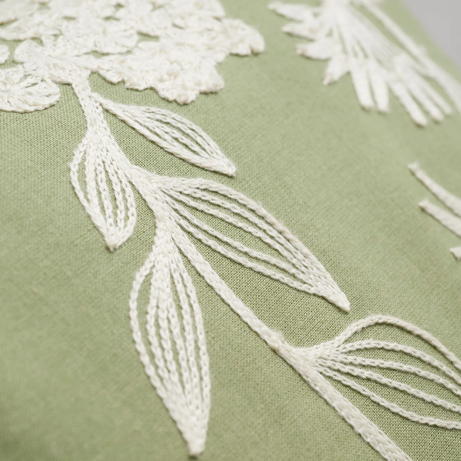 [Kokka Lifestyle] Bookhou Embroidered Cushion Cover - Green - Image 4