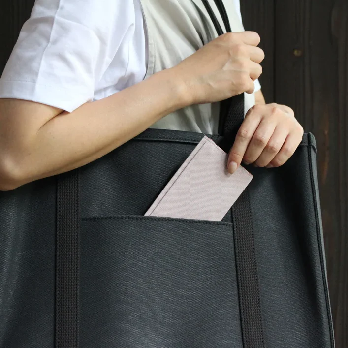[Kokka Lifestyle] Upcycled Woven Flat Pouch S - Image 4