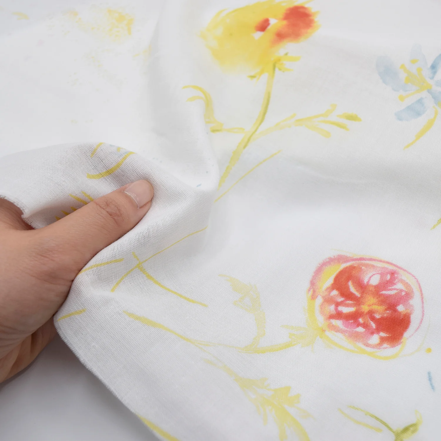 nani IRO Hana no toki niwa Organic Cotton Double Gauze - White EGX-11440-1 - Image 4