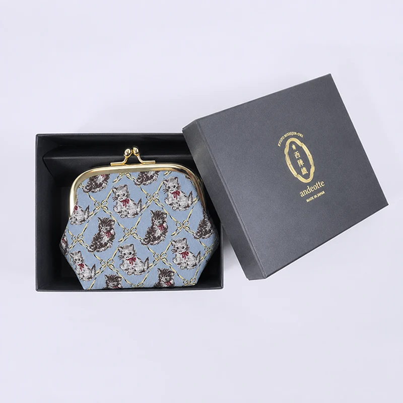 Nishijin-ori Woven Clasp Pouch - Image 9