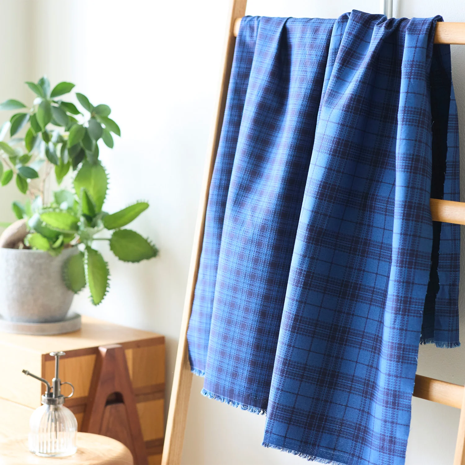 Organic Cotton Yarn-dyed Indigo Dobby - Small Check TS-2072-1 - Image 3