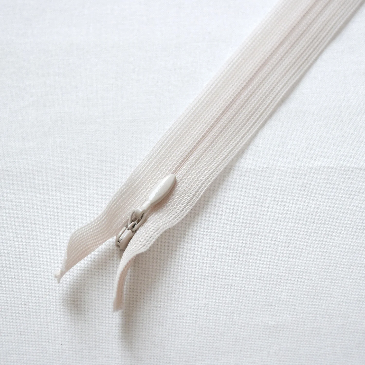 YKK Invisible Zippers 22CM - Image 6