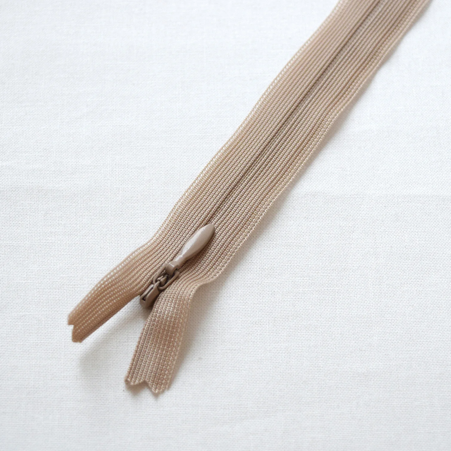 YKK Invisible Zippers 22CM - Image 7